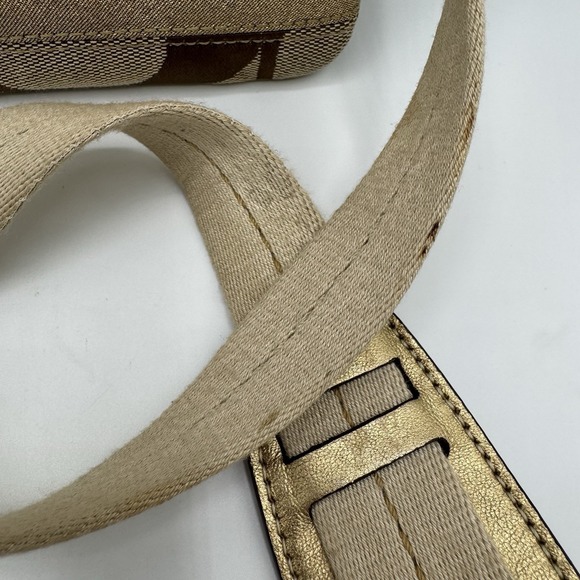 Coach Signature 40758 Swingpack Crossbody Shoulder Handbag Purse - Picture 7 of 13